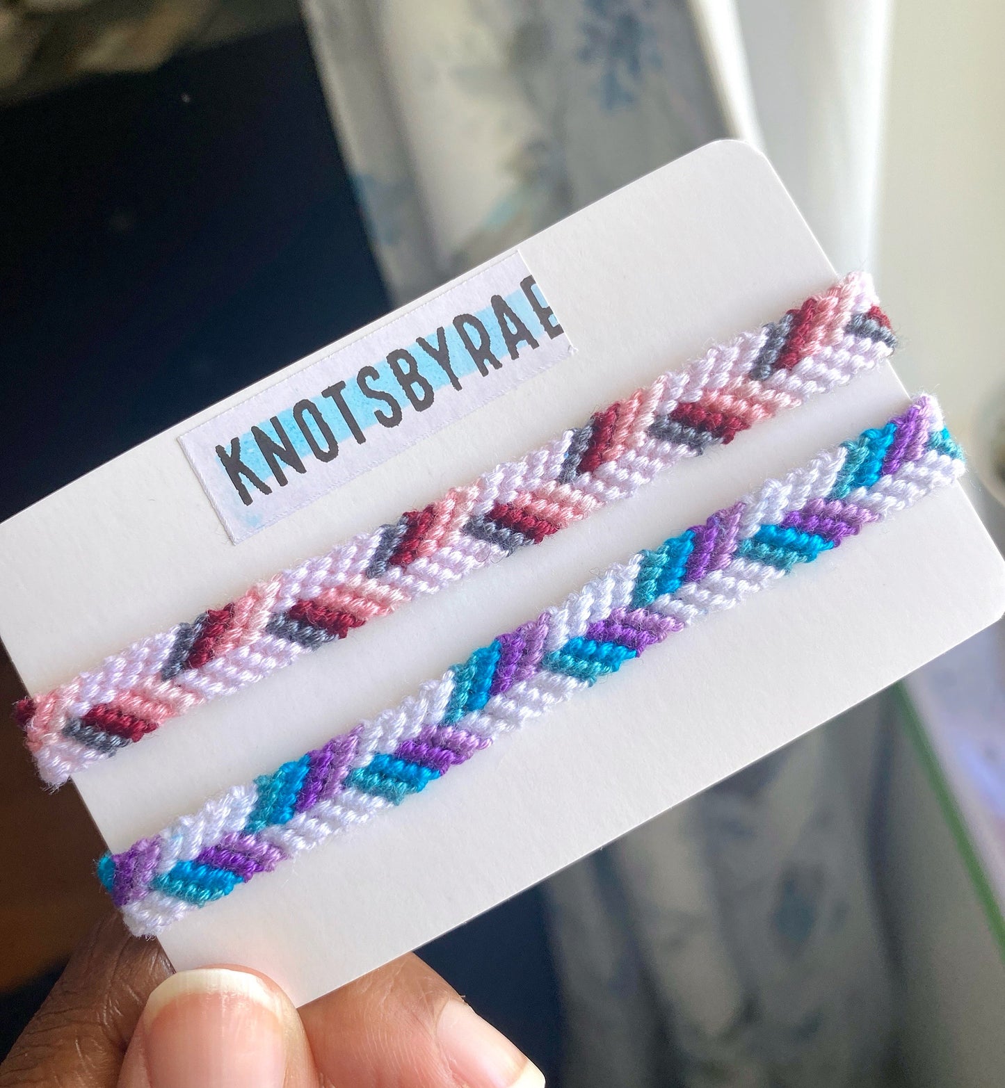 Alternating Chevron Friendship Bracelets