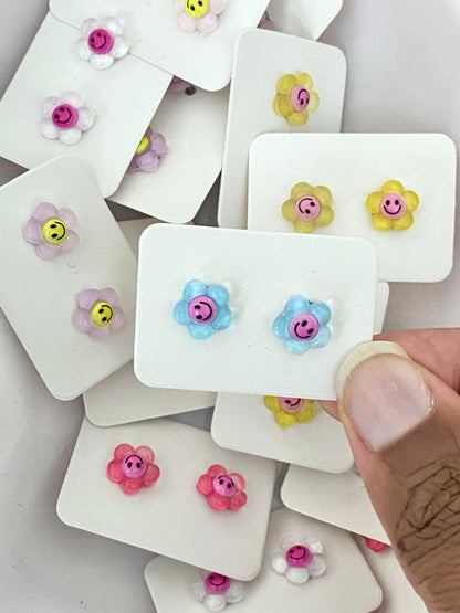 Smiley Flower Stud Earrings