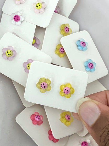 Smiley Flower Stud Earrings